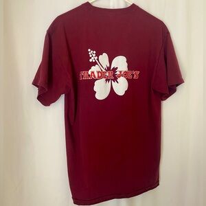Trader Joe’s Maroon Tee in Size Large